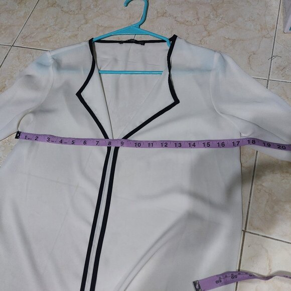 MNG Mango Basics Work Casual Professional Silky Top Black White Soft Comfortable - Picture 9 of 11